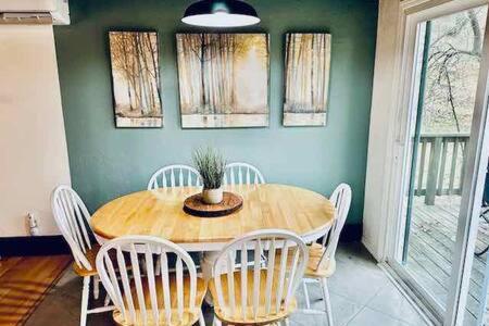 Blue Door Cottage 12 Miles To Yosemite Bbq Окхерст Экстерьер фото