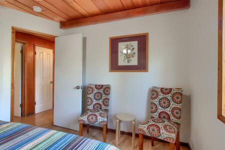 Blue Door Cottage 12 Miles To Yosemite Bbq Окхерст Экстерьер фото